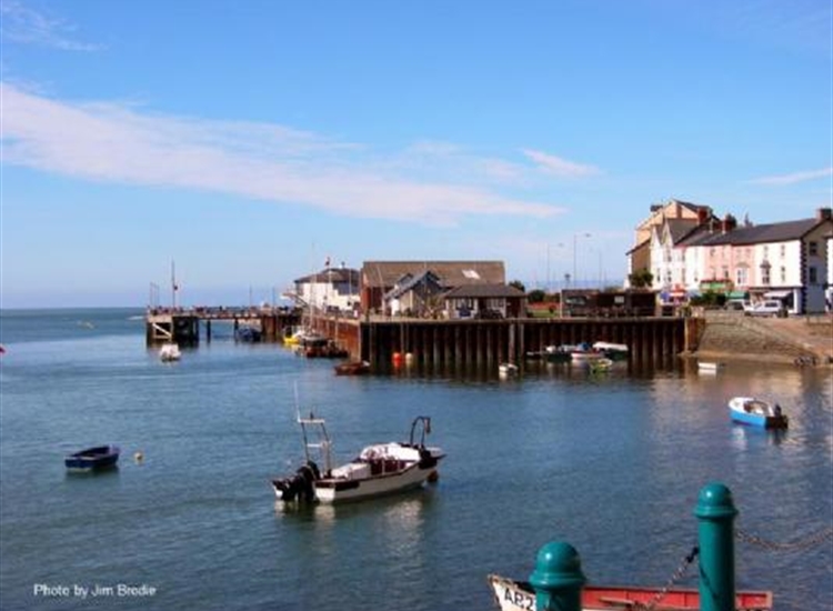 2. Aberdovey landing stage looking WSW