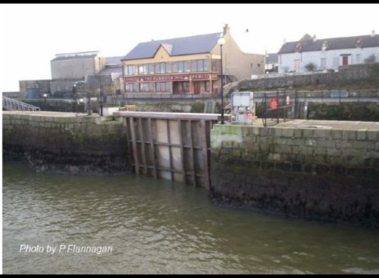 Annalong inner harbour storm gate