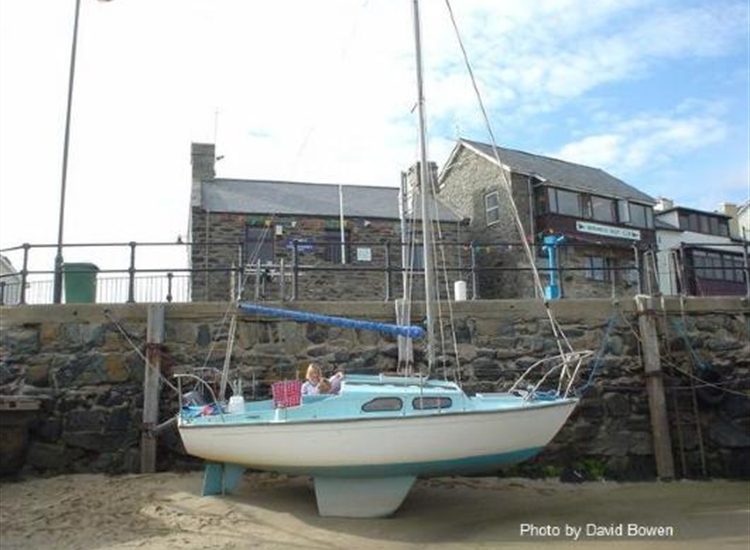 6. Barmouth. Hurley alongside with HM's office and Merionoth YC on the quayside