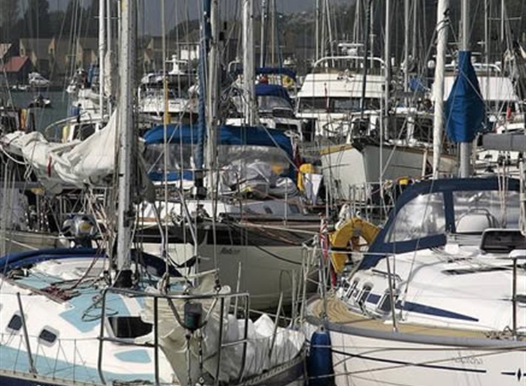 6.Bembridge Marina