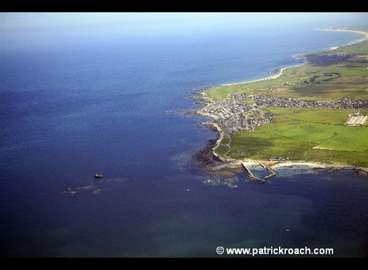 Cairnbulg looking South before the installation of pontoons. Shipwreck was still off the point in 2013