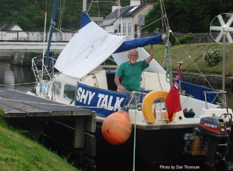 13. Crinan Canal. Waiting at Bellanoch Bridge for the Sea Lock to be repaired