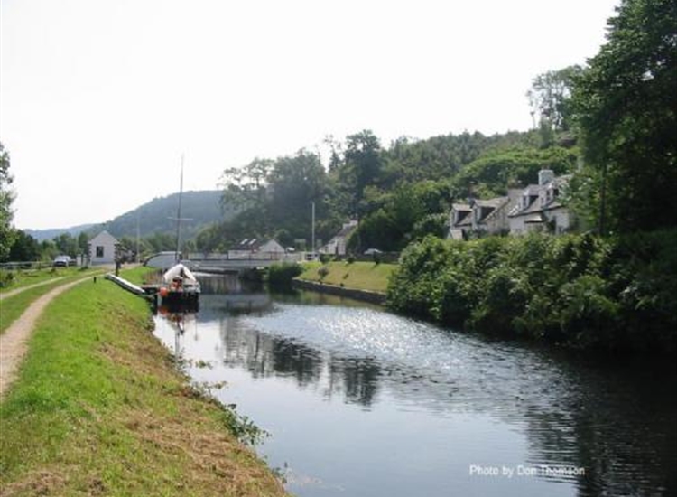 9.  Bellanoch Swing bridge looking East