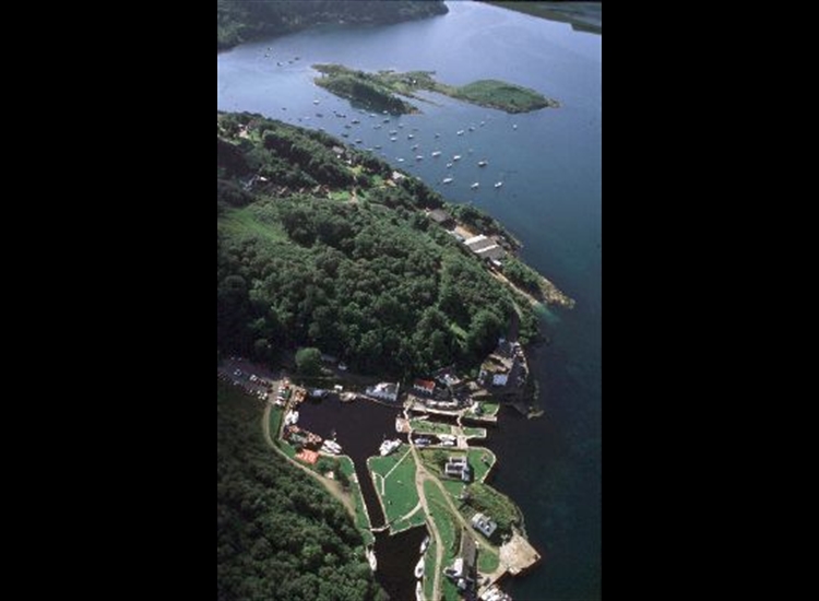 Crinan Sea Basin with Crinan Boatyard moorings at top