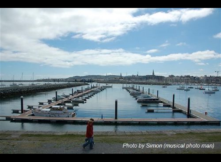 Dun Laoghaire Harbour looking SSE along X,Y & Z pontoons.