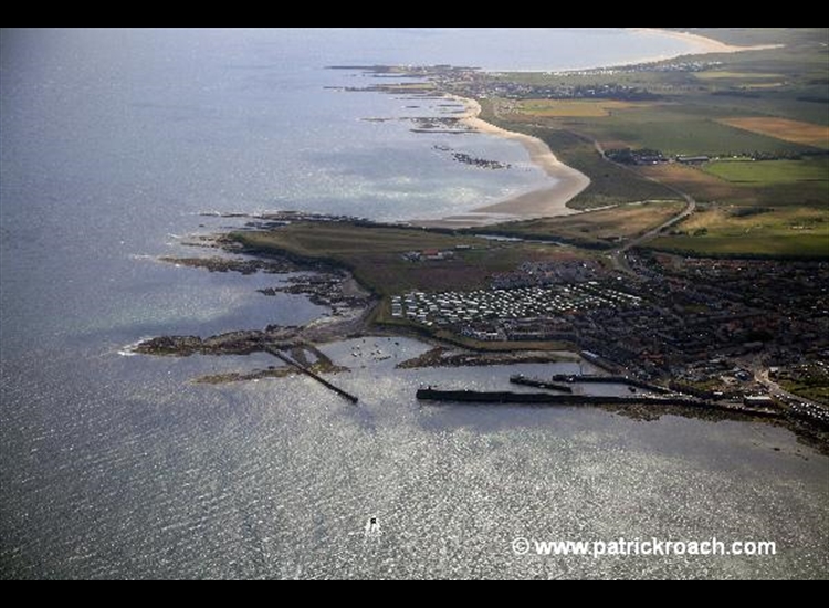 Seahouses (North Sunderland) looking South