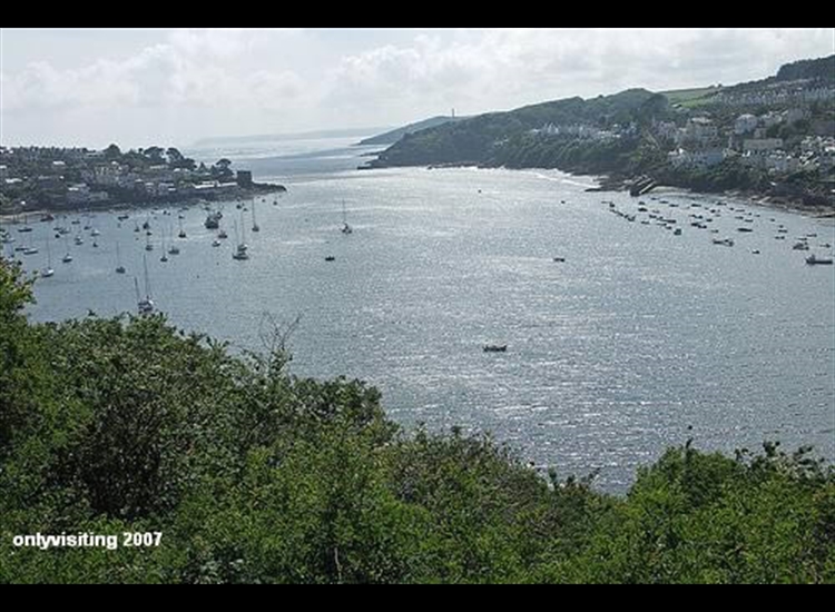Polruan on Left, Fowey on the Right ... looking seawards