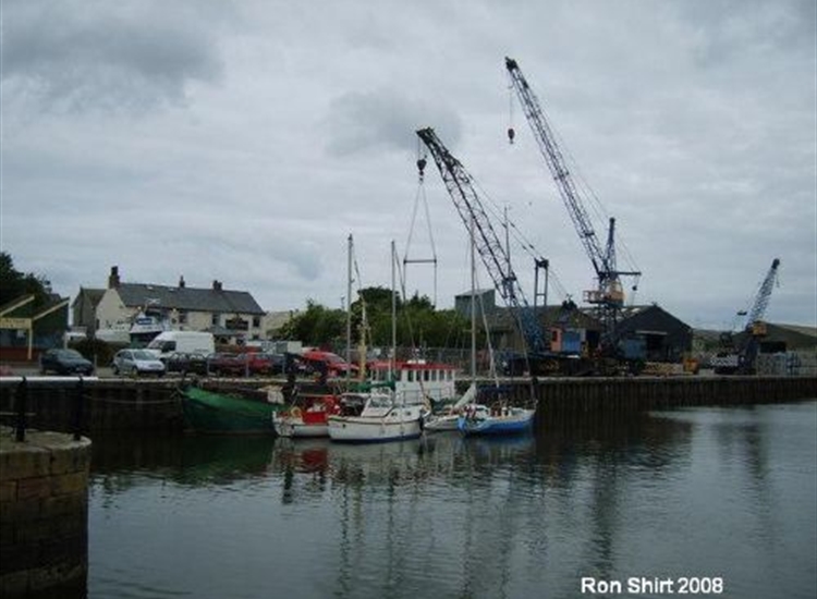 Boats awaiting a lock into Marina, from Commercial Dock