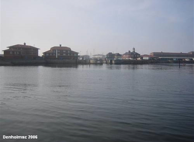 1.Approaching Marina