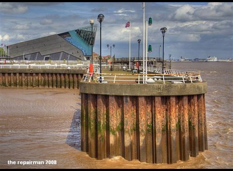 Minerva Pier at entrance to Humber Dock Basin, leads to Marina