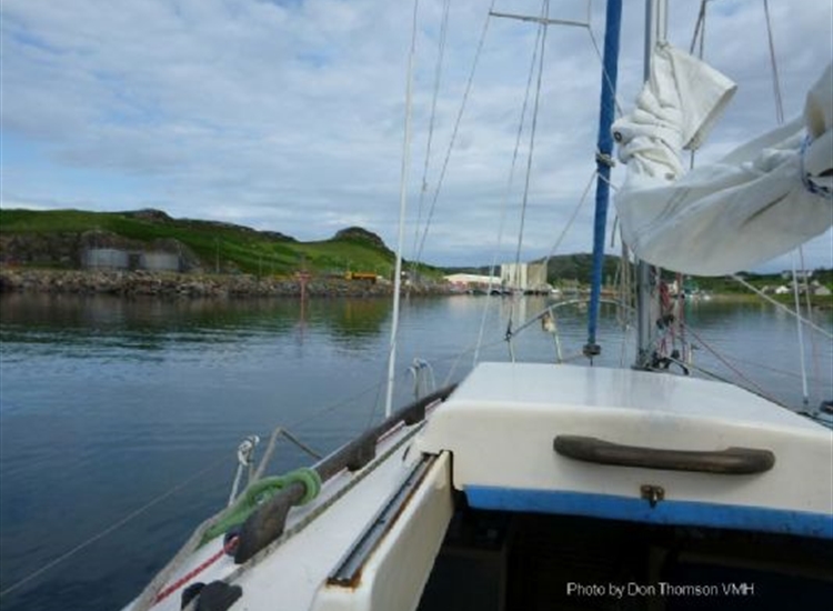 Kinlochbervie  Approach