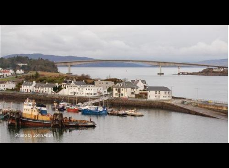 6. Kyleakin Harbour & Pontoon looking Westwards