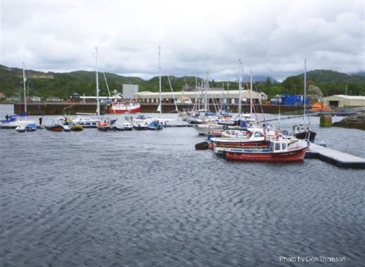Lochinver Pontoons from the West
