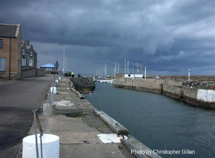 Lossiemouth entrance to the West basin