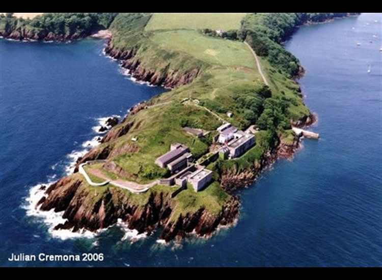 Dale Point, small craft moorings tucked in behind