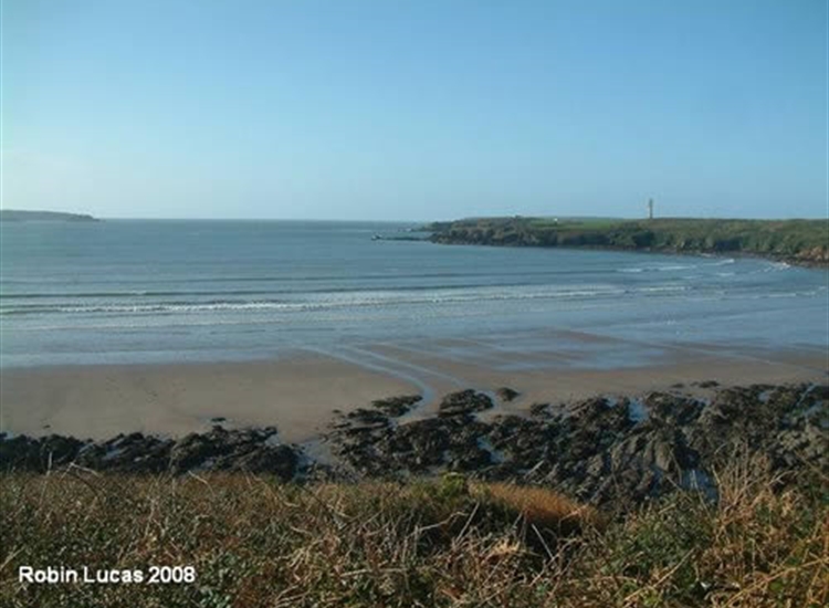 Sandy Haven, leading lights on Little Castle Head