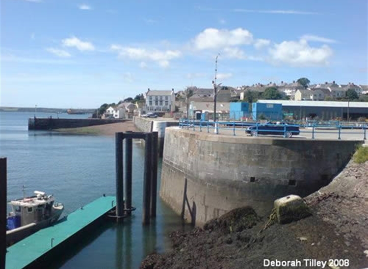 1.Lock Entrance to Milford Marina and Docks