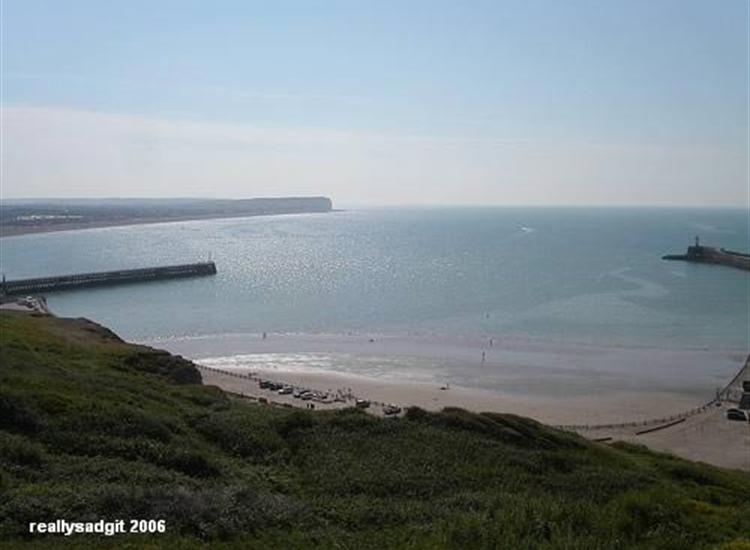 1.Newhave Harbour Entrance