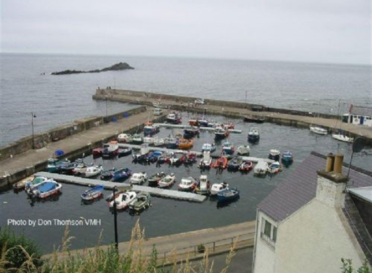 Gardenstown looking out across the harbour from the SE