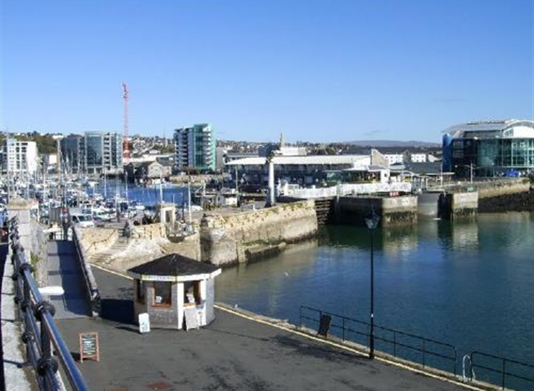 The lock to Sutton Harbour