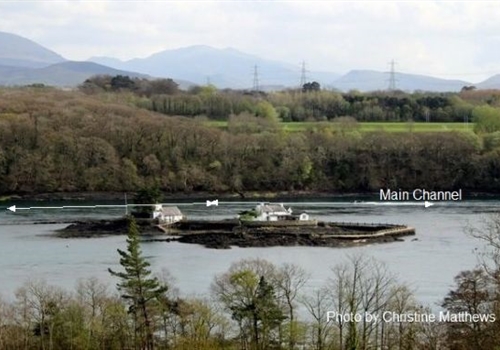 Port Dinorwic / Y Felinheli (almanac stub) and Menai Strait