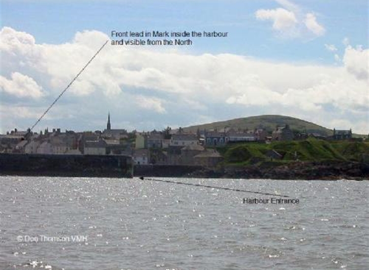 2 Portsoy from NE closer in