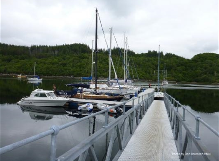 Salen Jetty looking East