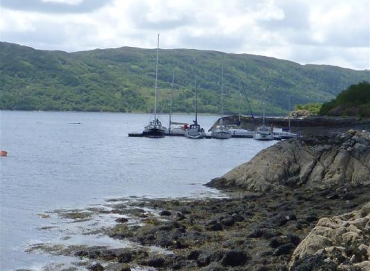 Salen Jetty looking South