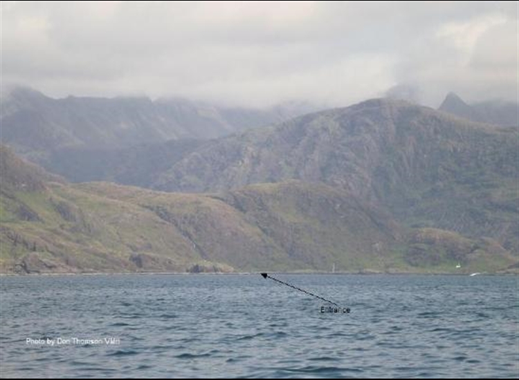 Scavaig. Entrance