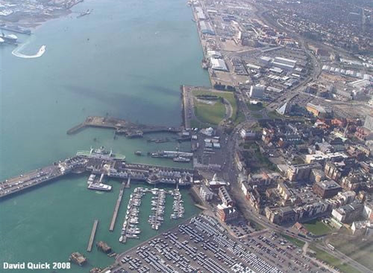 2.Aerial Photo of Town Quay Marina, Red Jet Landing