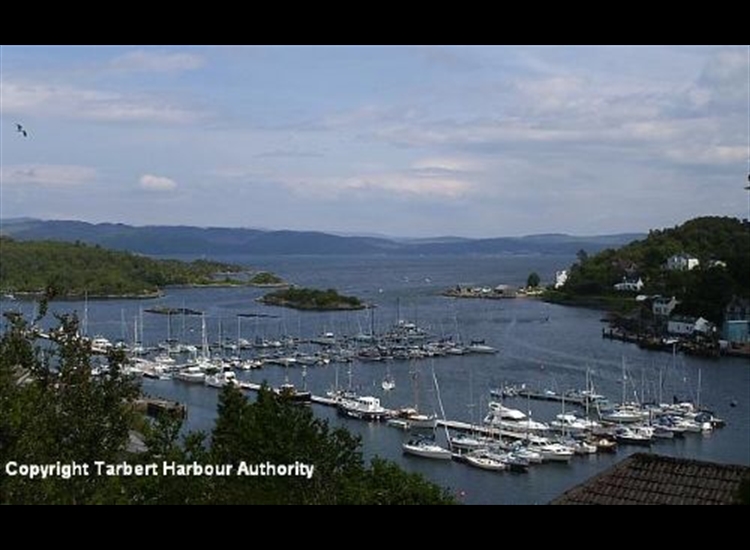 New Pontoons in Tarbert Harbour