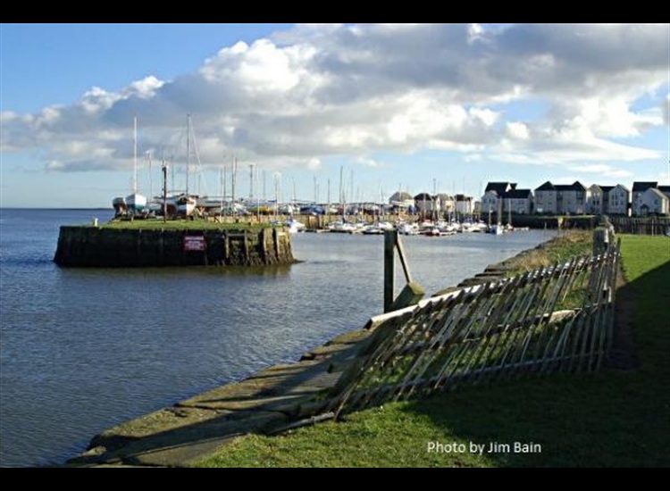 Tayport harbour entrance looking SE