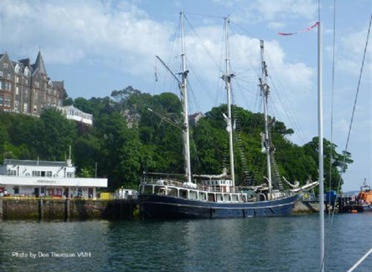 A cruise ship with a difference in Tobermory