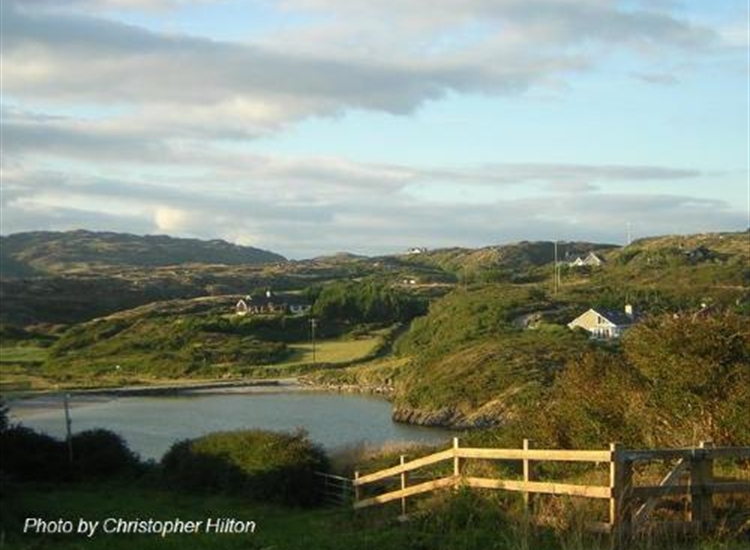 Tragumna Bay. Tralispeen Beach from the South. entrance to the near right