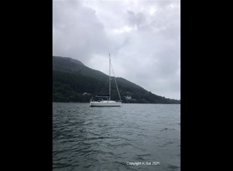 Woodhouse anchorage, with 30m of cable out, anchored in 3m contour