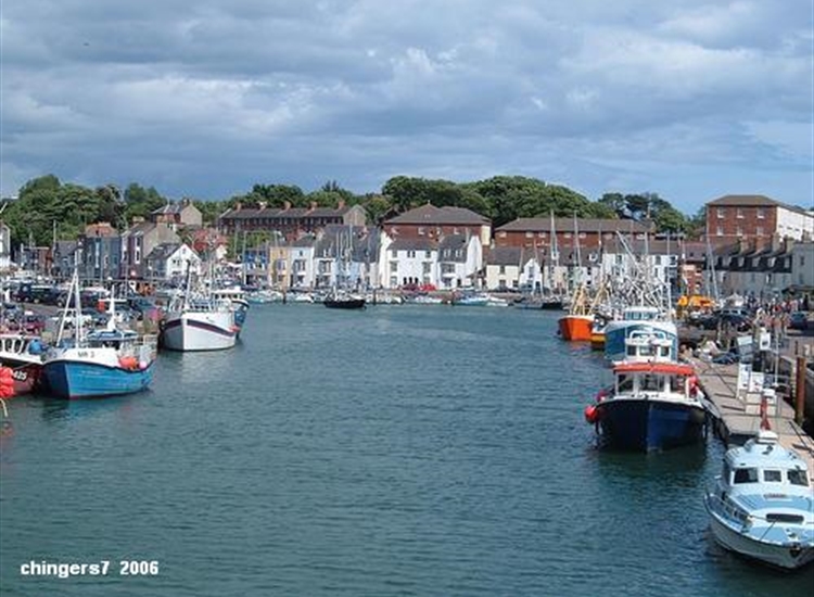 On the Town Bridge, looking towards harbour entrance